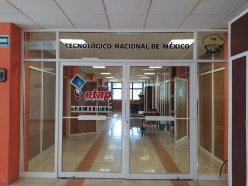 Centro de salas de cómputo